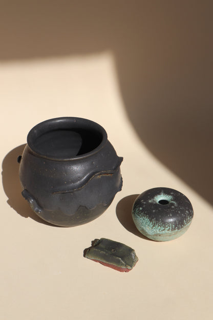 Dark Current Vessel