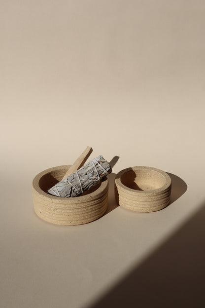 Duality Dish Set