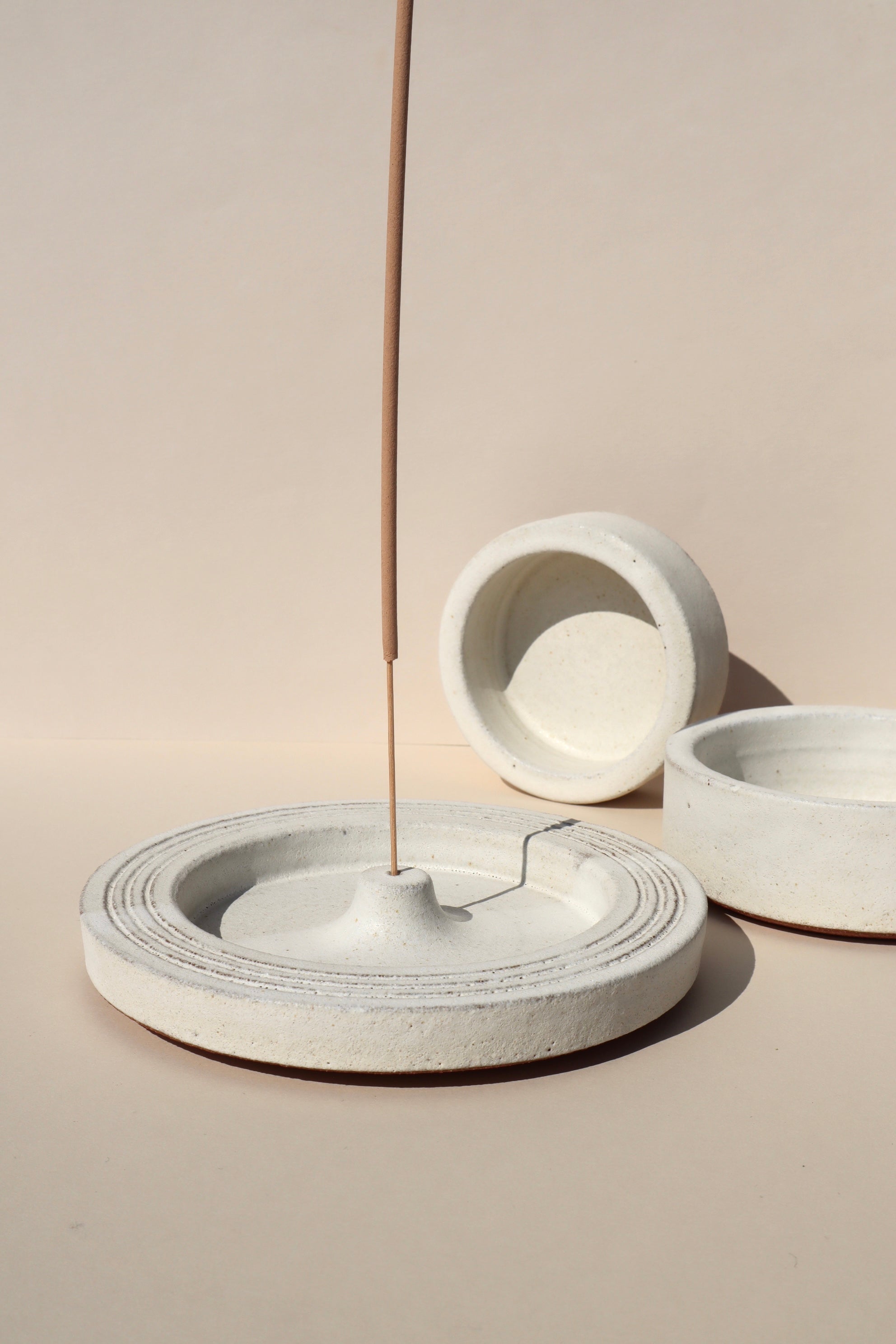 Duality Dish ~ Light